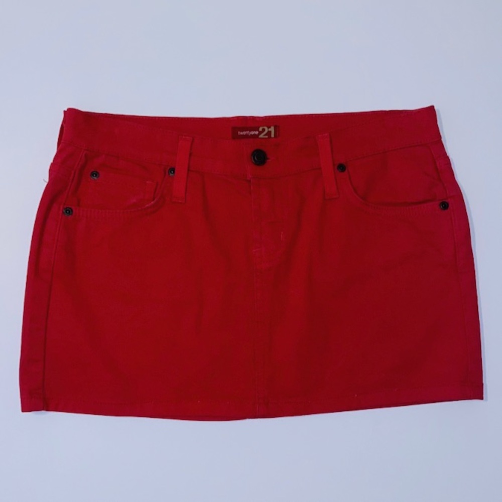 Twentyone 21 Vibrant Red Mini Skirt Size: Small